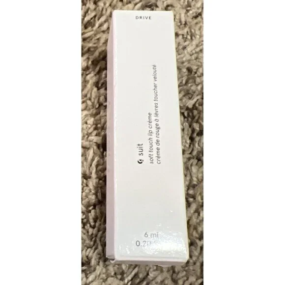 New In Box Glossier G Suit Soft Touch Lip Creme -DRIVE- 6 mL / .20 Fl Oz - Picture 2 of 4